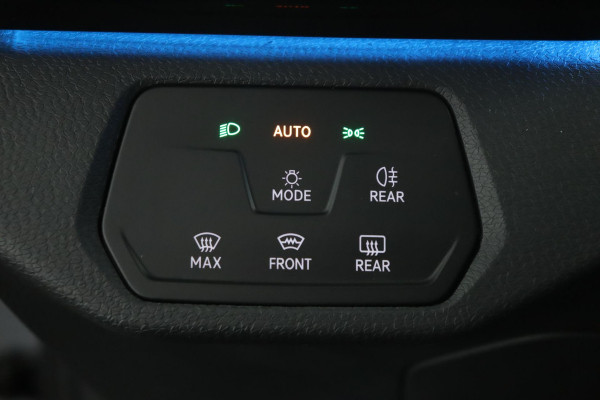 Volkswagen ID.4 Life 77 kWh|SOH 92%|Stoel-/stuurverwarming|ACC