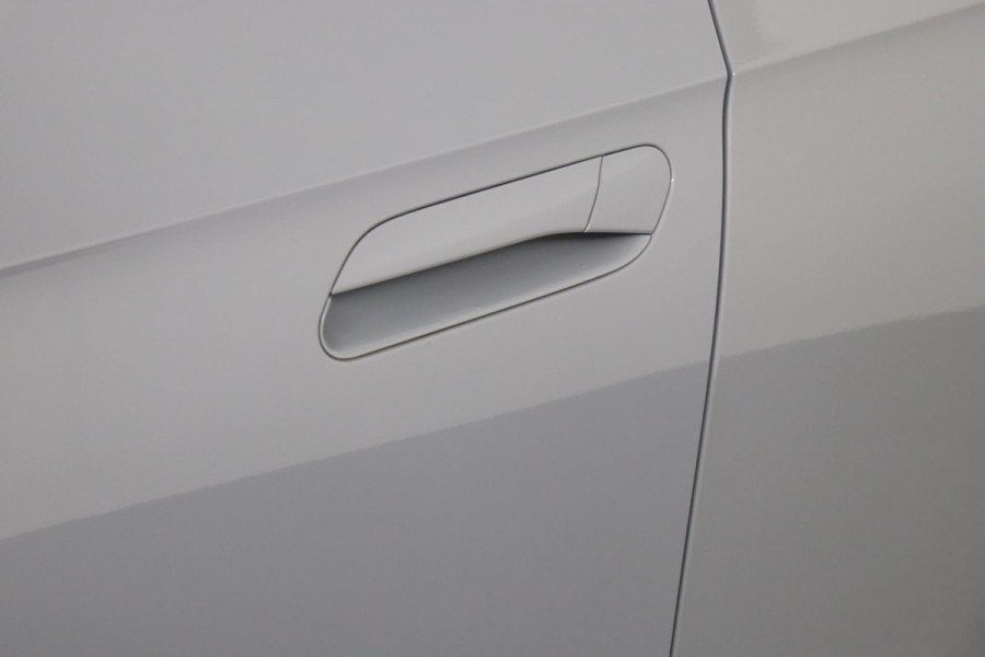 Volkswagen ID.4 Life 77 kWh|SOH 92%|Stoel-/stuurverwarming|ACC