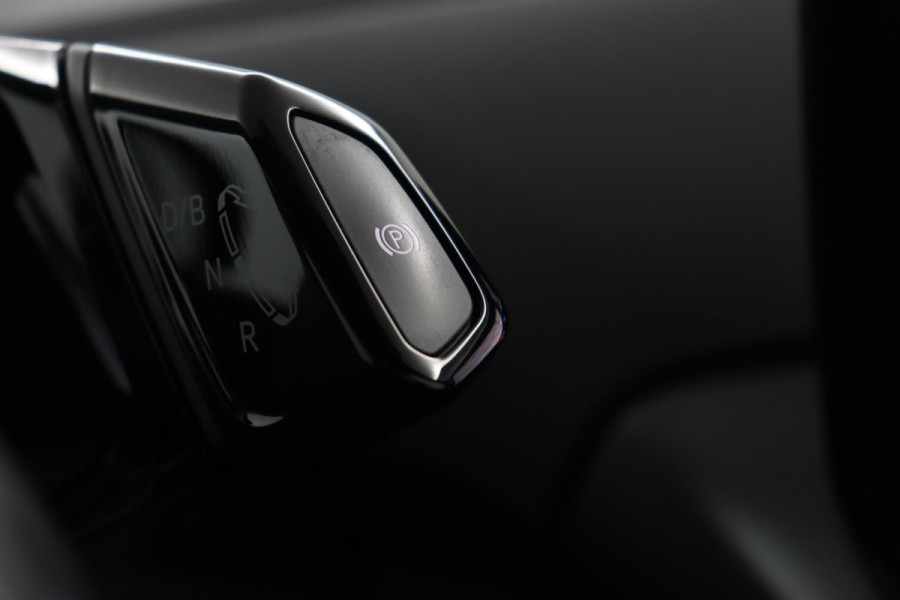 Volkswagen ID.4 Life 77 kWh|SOH 92%|Stoel-/stuurverwarming|ACC