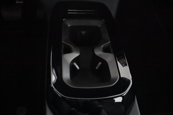 Volkswagen ID.4 Life 77 kWh|SOH 92%|Stoel-/stuurverwarming|ACC