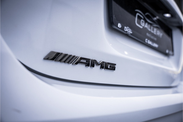 Mercedes-Benz A-Klasse AMG A35 4MATIC - Panorama | Burmester | Keyless | Camera | Stoelverwarming