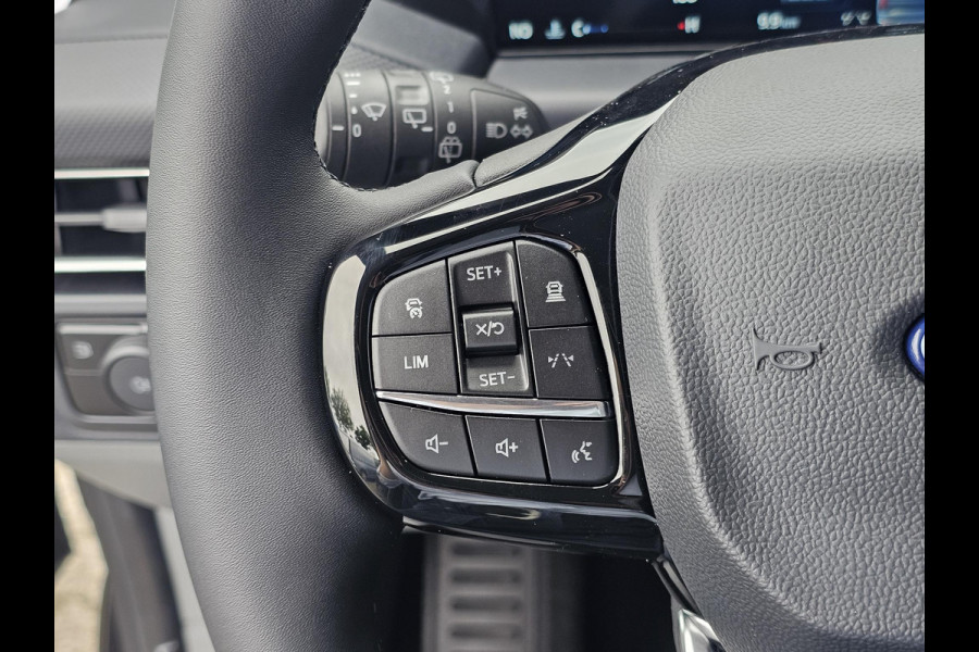 Ford Transit Custom 340 2.5 PHEV L2H1 Limited 233pk | Kombi |  Incl. BTW/BPM | Dubbele zijschuifdeur | Privacy Glass | Inklapbare trekhaak | 17 inch lichtmetalen velgen | Driver Assistance Pack Premium | Verwarmbaar stuurwiel