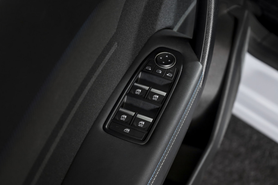 Renault Captur 1.3 mild hybrid 160 esprit Alpine - Automaat | Dig. Cockpit | Adapt. Cruise | Stoel-+Stuurverw. | PDC | Camera | NAV + App. Connect | ECC | LM 19" | 4291