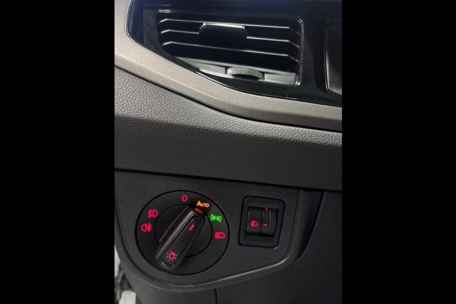 Volkswagen Polo 1.0 TSI Comfortline Business Navi | Clima | Cruise | Lichtmetaal | PDC