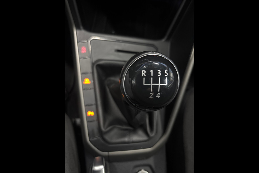 Volkswagen Polo 1.0 TSI Comfortline Business Navi | Clima | Cruise | Lichtmetaal | PDC