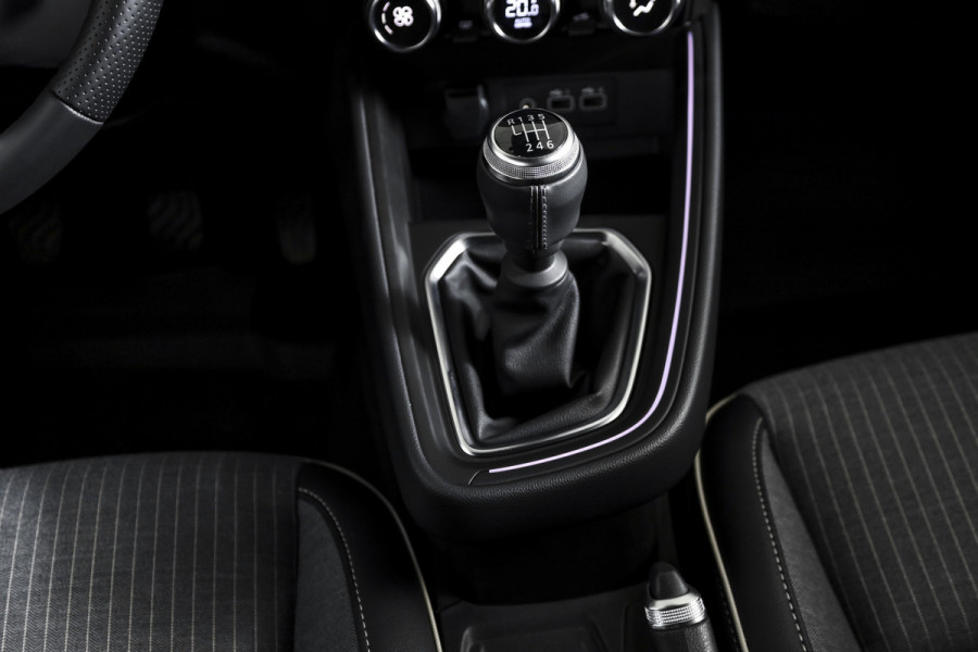 Renault Clio 1.0 TCe 90 PK Techno | Dig. Cockpit | Cruise | Stoel-+Stoelverw. | PDC | Camera | NAV + App. Connect | ECC | DAB | LM 16" | 2253