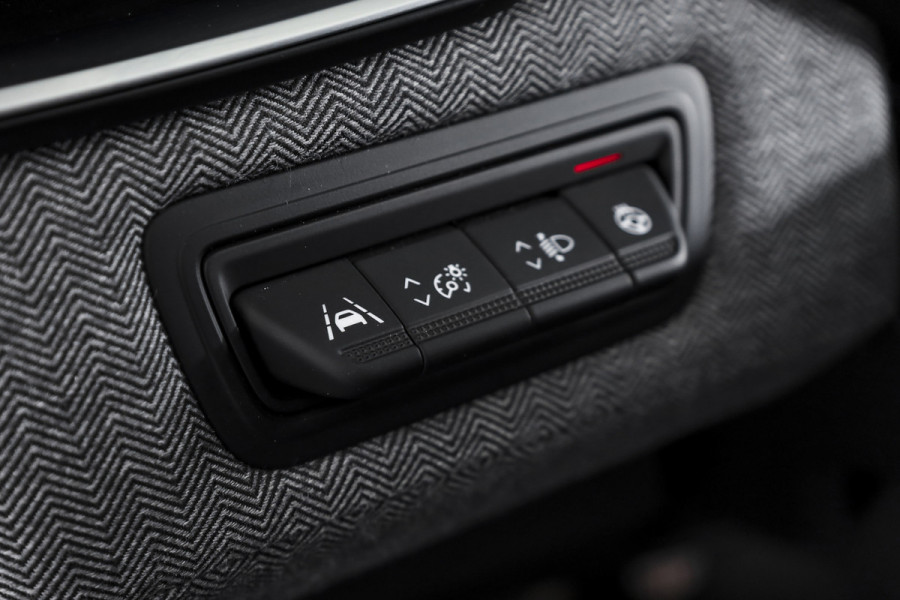 Renault Clio 1.0 TCe 90 PK Techno | Dig. Cockpit | Cruise | Stoel-+Stoelverw. | PDC | Camera | NAV + App. Connect | ECC | DAB | LM 16" | 2253