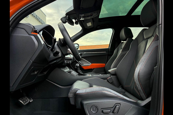 Audi Q3 45TFSI e 245pk S-Tronic Competition Edition One S-Line 1e Eig! Audi Exclusive|Pano|B&O|Magnetic|Leder|360°|Ambiance|Matrix