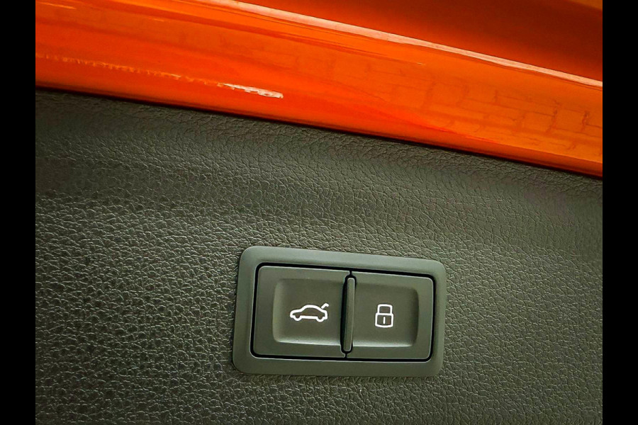 Audi Q3 45TFSI e 245pk S-Tronic Competition Edition One S-Line 1e Eig! Audi Exclusive|Pano|B&O|Magnetic|Leder|360°|Ambiance|Matrix