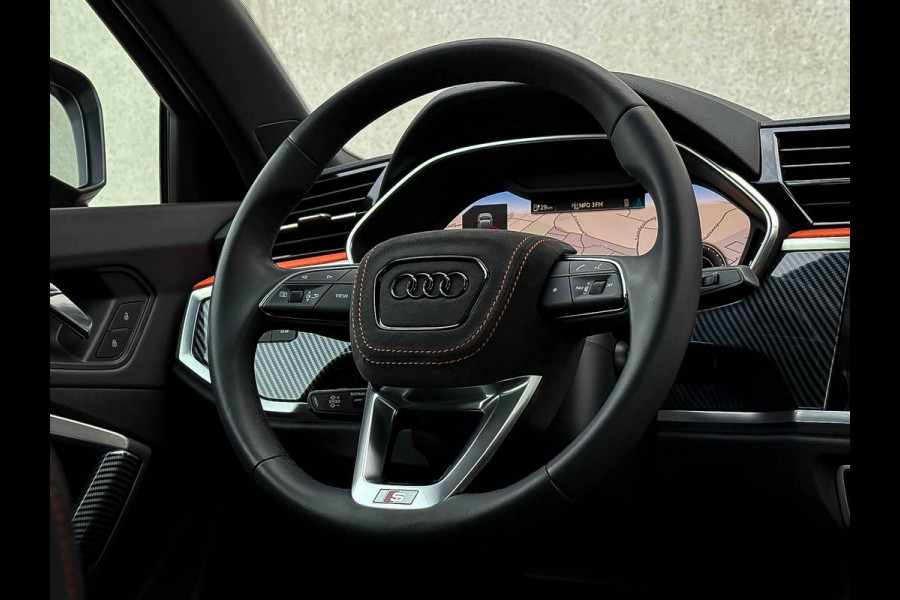 Audi Q3 45TFSI e 245pk S-Tronic Competition Edition One S-Line 1e Eig! Audi Exclusive|Pano|B&O|Magnetic|Leder|360°|Ambiance|Matrix