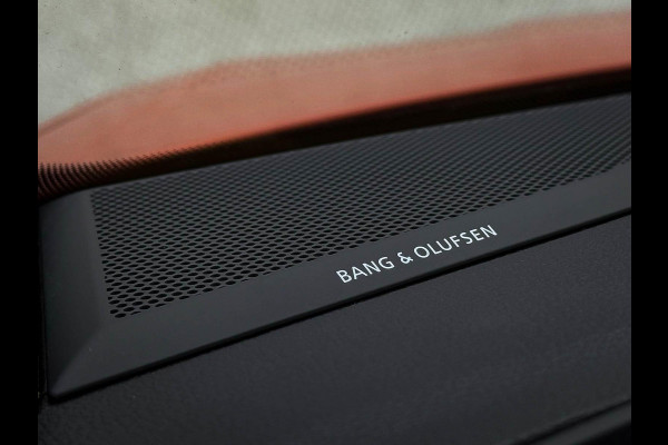 Audi Q3 45TFSI e 245pk S-Tronic Competition Edition One S-Line 1e Eig! Audi Exclusive|Pano|B&O|Magnetic|Leder|360°|Ambiance|Matrix