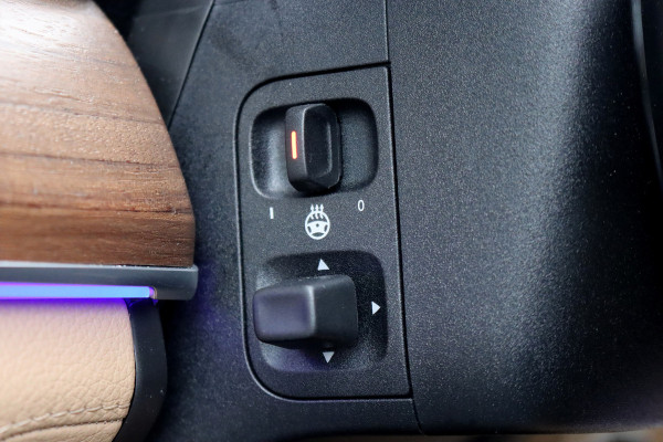 Mercedes-Benz GLS 580 V8 4MATIC AMG Line | Facelift | Airmatic | Panoramadak | Massage | Stoelventilatie | Memory | Burmester High End | HUD | Surround Camera | Trekhaak | Soft-Close | Vlakkenverwarming |