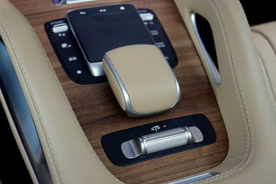 Mercedes-Benz GLS 580 V8 4MATIC AMG Line | Facelift | Airmatic | Panoramadak | Massage | Stoelventilatie | Memory | Burmester High End | HUD | Surround Camera | Trekhaak | Soft-Close | Vlakkenverwarming |