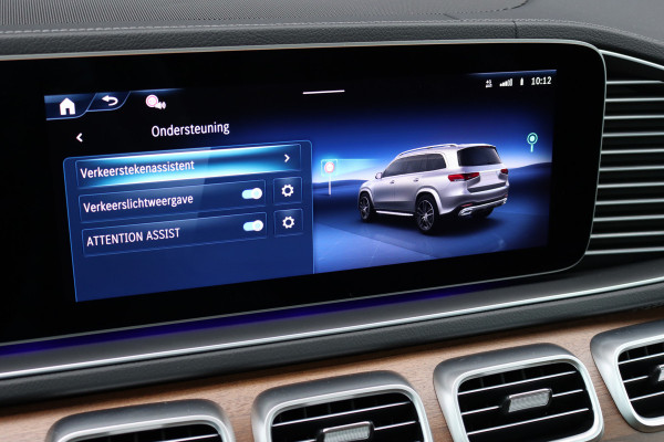 Mercedes-Benz GLS 580 V8 4MATIC AMG Line | Facelift | Airmatic | Panoramadak | Massage | Stoelventilatie | Memory | Burmester High End | HUD | Surround Camera | Trekhaak | Soft-Close | Vlakkenverwarming |