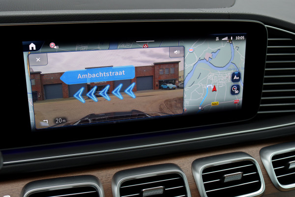 Mercedes-Benz GLS 580 V8 4MATIC AMG Line | Facelift | Airmatic | Panoramadak | Massage | Stoelventilatie | Memory | Burmester High End | HUD | Surround Camera | Trekhaak | Soft-Close | Vlakkenverwarming |