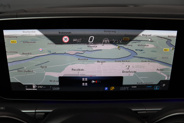 Mercedes-Benz GLS 580 V8 4MATIC AMG Line | Facelift | Airmatic | Panoramadak | Massage | Stoelventilatie | Memory | Burmester High End | HUD | Surround Camera | Trekhaak | Soft-Close | Vlakkenverwarming |