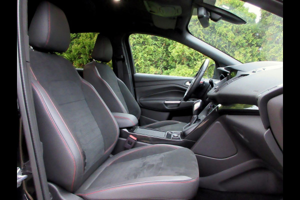 Ford Kuga 1.5 EcoBoost ST Line Automaat *Zeer mooi!*