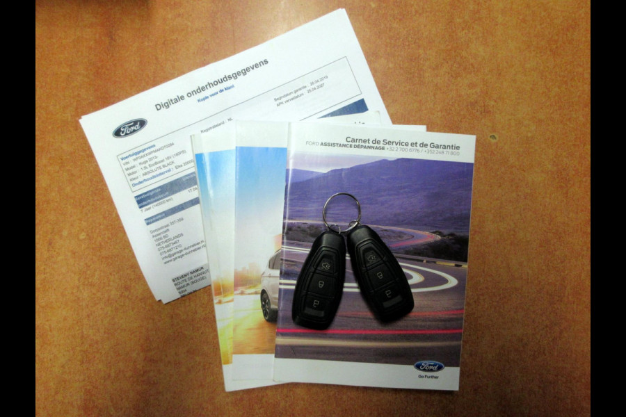 Ford Kuga 1.5 EcoBoost ST Line Automaat *Zeer mooi!*