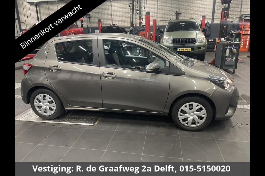 Toyota Yaris 1.0 VVT-i Active | Airco | Camera | 1E eigenaar