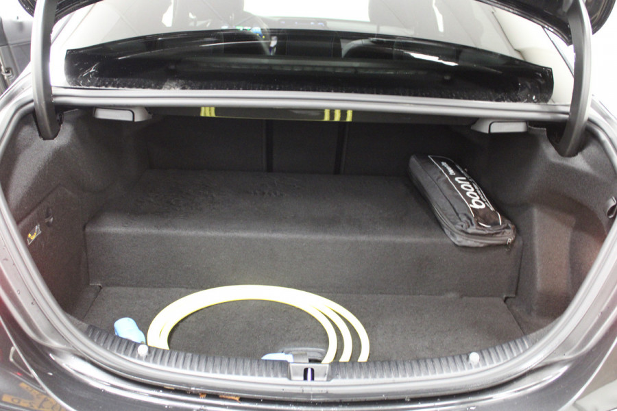 Mercedes-Benz C-Klasse 300 e Business Solution AMG Limited Mulitbeam|Pano|Sfeer|Dodehoek|360.