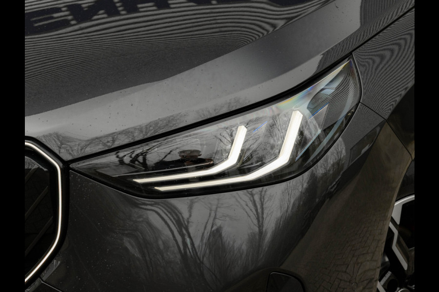 BMW X3 30e xDrive M-Sport Pro - Pano - Trekhaak - ACC - Memoryzetel