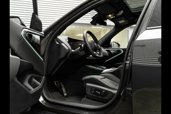 BMW X3 30e xDrive M-Sport Pro - Pano - Trekhaak - ACC - Memoryzetel