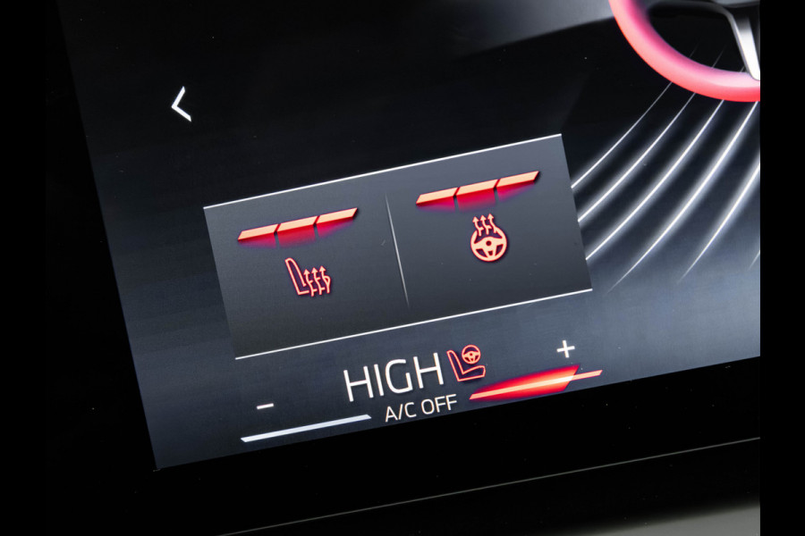 BMW X3 30e xDrive M-Sport Pro - Pano - Trekhaak - ACC - Memoryzetel