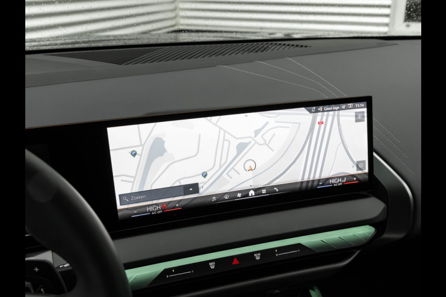 BMW X3 30e xDrive M-Sport Pro - Pano - Trekhaak - ACC - Memoryzetel