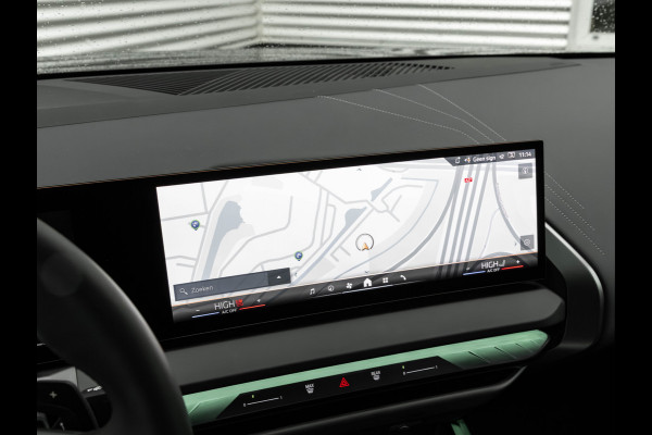 BMW X3 30e xDrive M-Sport Pro - Pano - Trekhaak - ACC - Memoryzetel