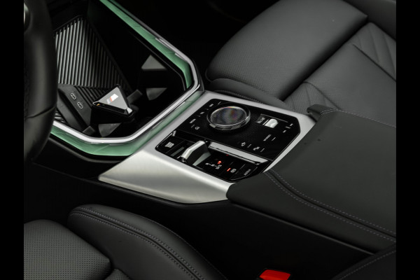 BMW X3 30e xDrive M-Sport Pro - Pano - Trekhaak - ACC - Memoryzetel