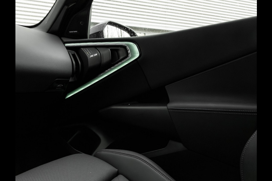 BMW X3 30e xDrive M-Sport Pro - Pano - Trekhaak - ACC - Memoryzetel