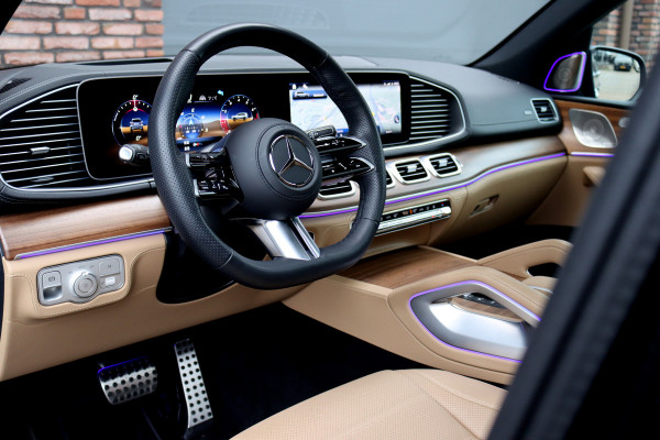 Mercedes-Benz GLS 580 V8 4MATIC AMG Line | Facelift | Airmatic | Panoramadak | Massage | Stoelventilatie | Memory | Burmester High End | HUD | Surround Camera | Trekhaak | Soft-Close | Vlakkenverwarming |