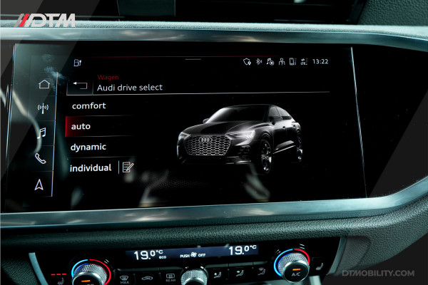 Audi Q3 Sportback 45TFSIe S-Edition | Panoramadak | Sfeerverlichting | 360 |