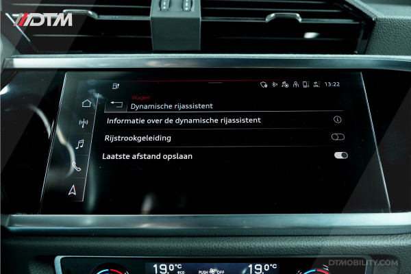 Audi Q3 Sportback 45TFSIe S-Edition | Panoramadak | Sfeerverlichting | 360 |