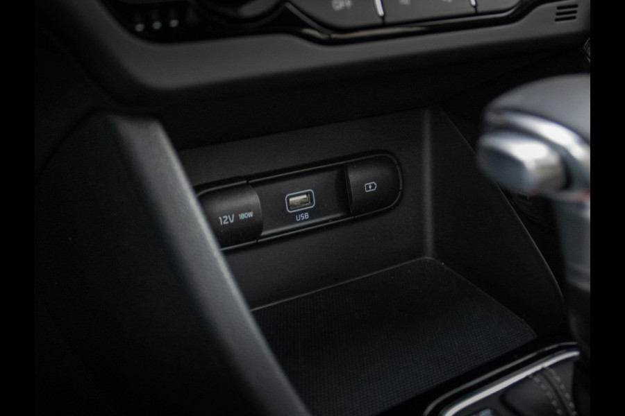 Kia Niro 1.6 GDi Hybrid Tech Edition Dynamicplusline | Stoel en stuurverwarming | Schuifkanteldak | Digitaal dashboard