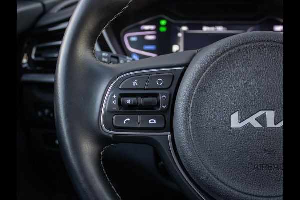 Kia Niro 1.6 GDi Hybrid Tech Edition Dynamicplusline | Stoel en stuurverwarming | Schuifkanteldak | Digitaal dashboard