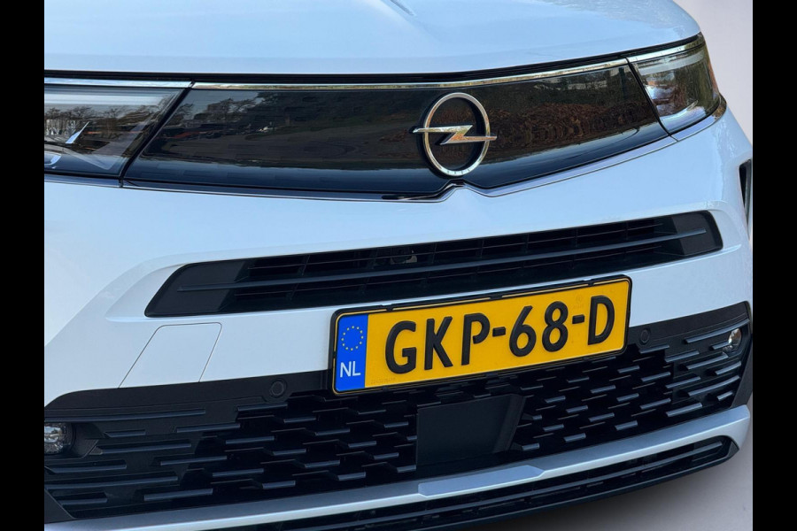 Opel Mokka Electric Ultimate 50 kWh fase 3, vol opties, achteruitrijcamera, 1/2 leder, 18 inch, led verlichting, stoelverwarming