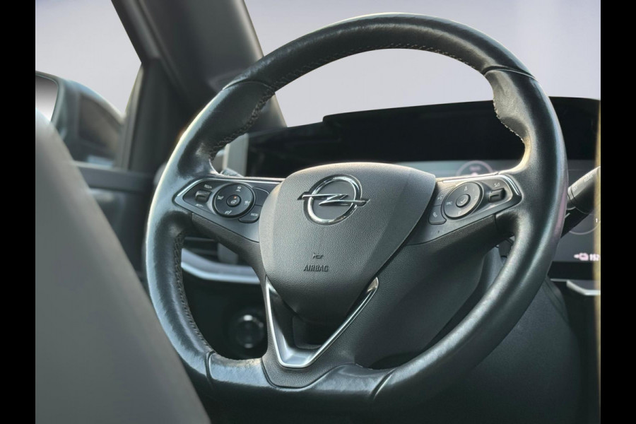 Opel Mokka Electric Ultimate 50 kWh fase 3, vol opties, achteruitrijcamera, 1/2 leder, 18 inch, led verlichting, stoelverwarming