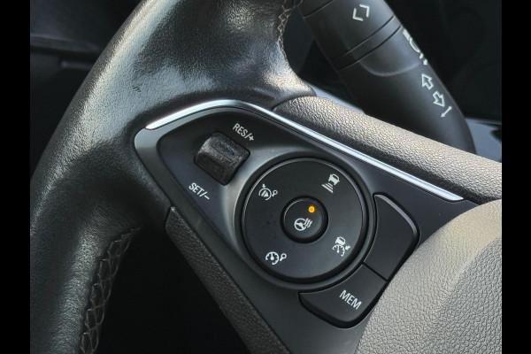 Opel Mokka Electric Ultimate 50 kWh fase 3, vol opties, achteruitrijcamera, 1/2 leder, 18 inch, led verlichting, stoelverwarming