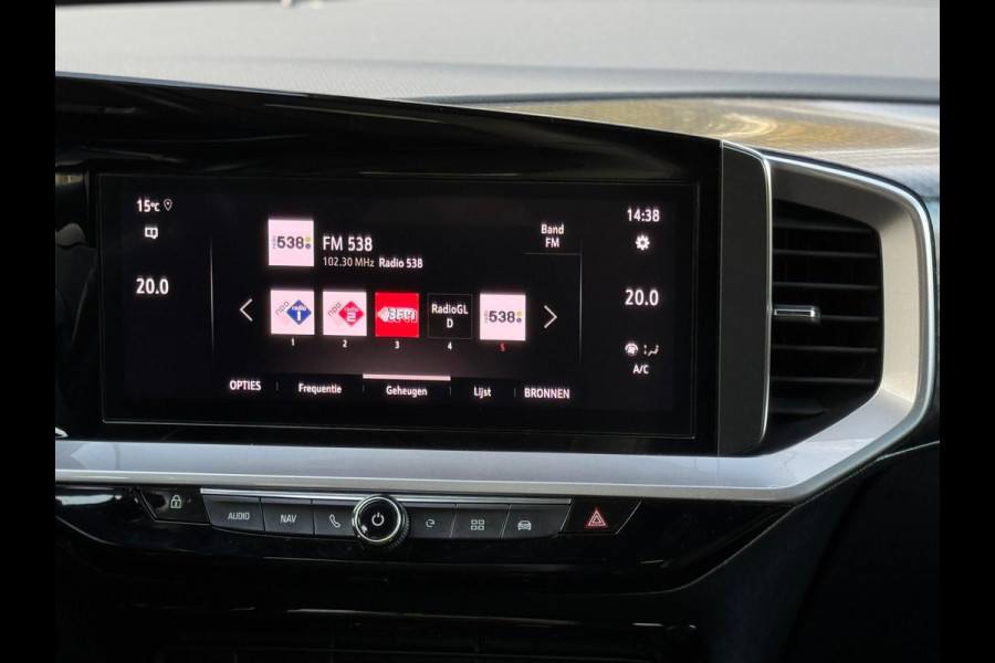 Opel Mokka Electric Ultimate 50 kWh fase 3, vol opties, achteruitrijcamera, 1/2 leder, 18 inch, led verlichting, stoelverwarming