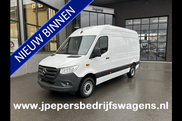 Mercedes-Benz Sprinter 317 CDI L2 H2 MBUX / 360 Camera / Navigatie / Cruise control / Airco / 270 Graden achterdeuren