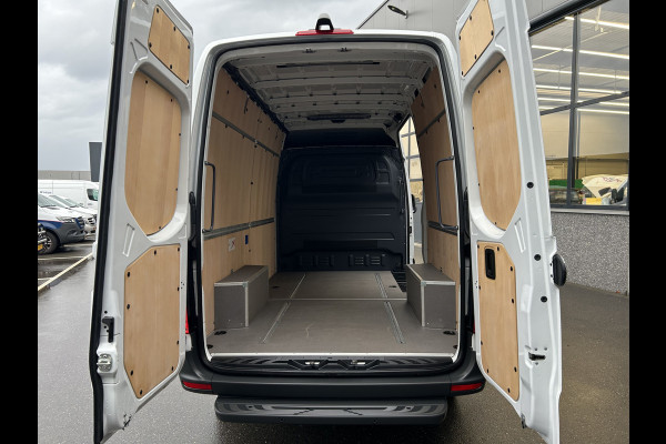 Mercedes-Benz Sprinter 317 CDI L2 H2 MBUX / 360 Camera / Navigatie / Parkeersensoren / Cruise control / Airco / 270 Graden achterdeuren