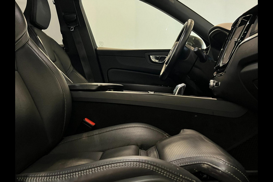 Volvo XC60 2.0 T8 Twin Engine AWD Inscription / BTW / B&W / Masaage