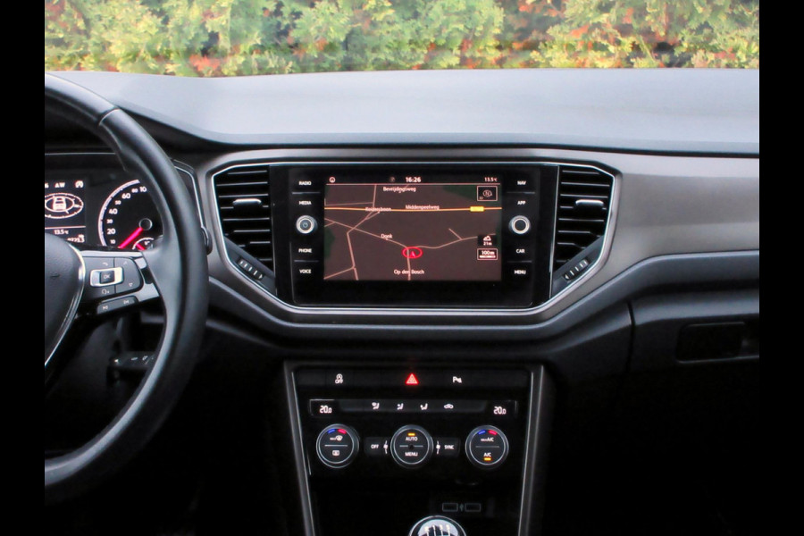 Volkswagen T-Roc 1.0 TSI Style *Navi*ECC*