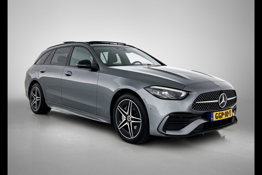 Mercedes-Benz C-Klasse Estate 300 e AMG Plug-In Hybride AMG Line | Night Pakket | Panorama Schuif-Kanteldak | Alarm Klasse 3 | KeyLess-Go | Easy Pack Achterklep. Inclusief 48 maanden Mercedes-Benz Certified garantie voor Europa.
