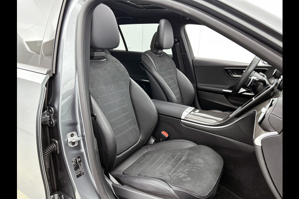 Mercedes-Benz C-Klasse Estate 300 e AMG Plug-In Hybride AMG Line | Night Pakket | Panorama Schuif-Kanteldak | Alarm Klasse 3 | KeyLess-Go | Easy Pack Achterklep. Inclusief 48 maanden Mercedes-Benz Certified garantie voor Europa.