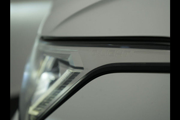 Volkswagen Tiguan 1.4 TSI eHybrid Elegance Plug In Hybrid 245pk Dealer O.H. PHEV | Trekhaak Af Fabriek | Adaptive Cruise | IQ Light | Camera | Stoelen & Stuur Verwarmd | Apple Carplay | Blis | Navigatie | DAB |