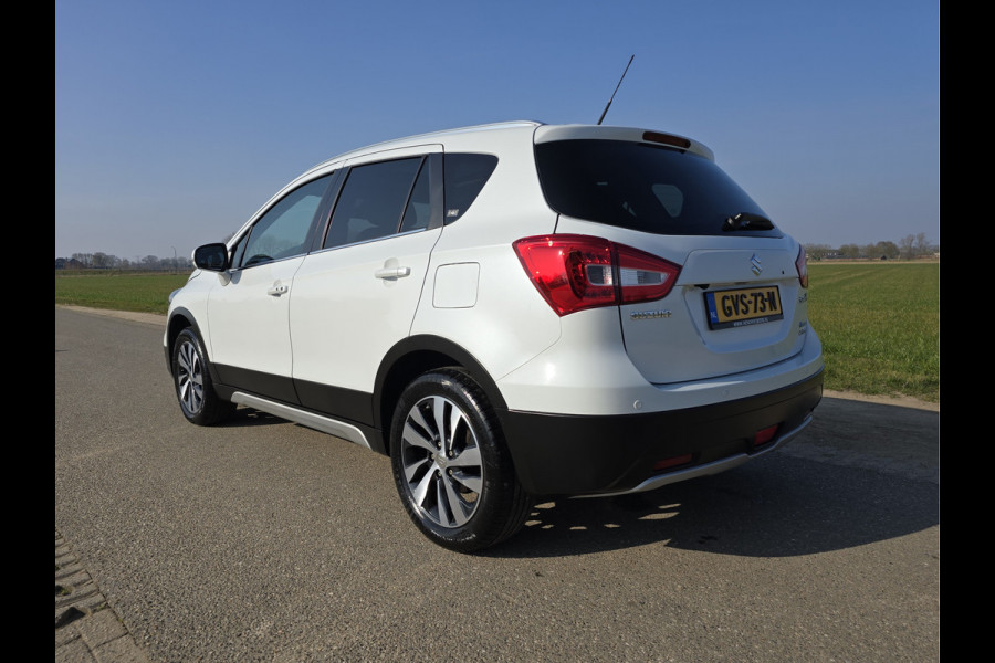 Suzuki S-Cross 1.4 Boosterjet AllGrip 4WD Style Smart Hybrid - 130 Pk - Automaat - Navi - Camera - Stoelverwarming