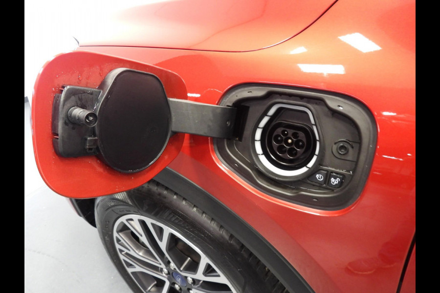 Ford Kuga 2.5 PHEV Plug-In Titanium X NAVI/CAMERA/EL.KLEP/LED/18"LMV!