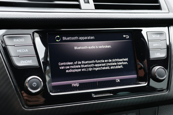 Škoda Fabia Combi 1.0 TSI Monte Carlo | CarPlay | PDC | LED | Trekhaak | Climatronic | LM Velgen | Sport stoelen | Nieuwe APK | NAP Logisch